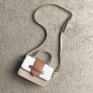 CARLO PAZOLINI/CREAM& TAN HAND & STRAP MINI BAG/NEW